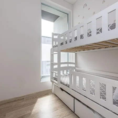 Family Apartment *